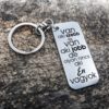 Van aki szebb, és van aki jobb, de olyan nincs aki én vagyok - Egyedi nemesacél kulcstartó